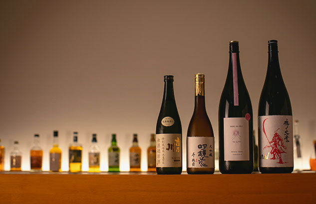 日本酒ボトル